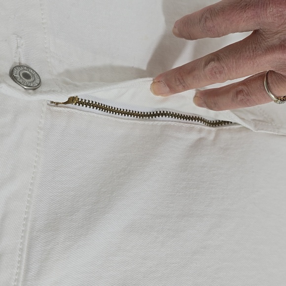 {Old Navy} High Rise Wow Super-Skinny White Jeans - Size 16 - Picture 10 of 14